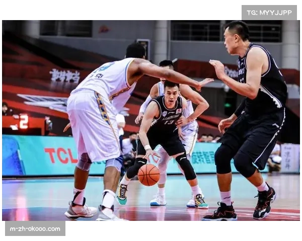 上海男篮整体投篮命中率50.9% 七人轮换均保持高效终结能力 上海男篮整体投篮命中率50.9% 七人轮换均保持高效终结能力